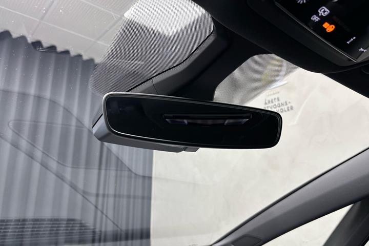 Hvid VW ID.3 fra 2023