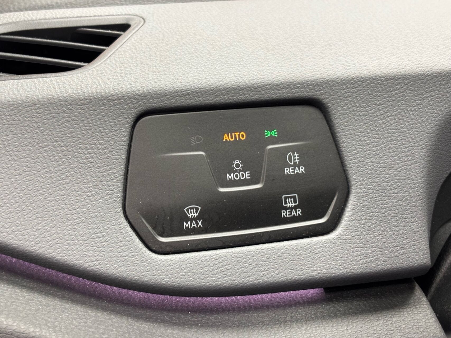 Hvid VW ID.3 fra 2023