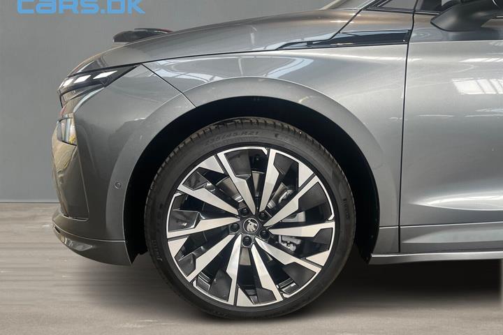 Grå Skoda Enyaq fra 2026