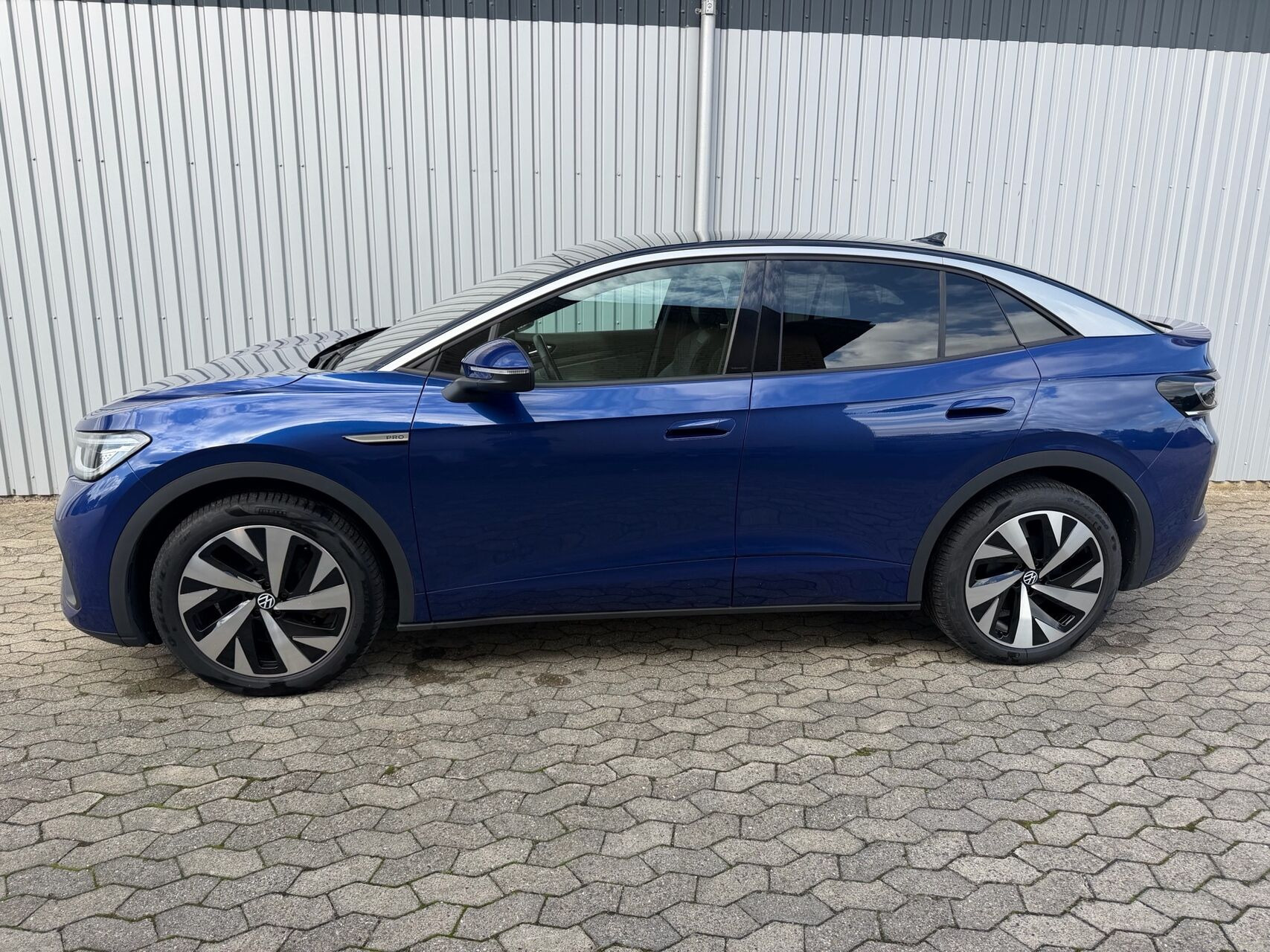 Blå VW ID.5 fra 2024
