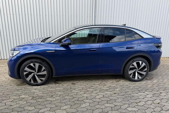 Blå VW ID.5 fra 2024