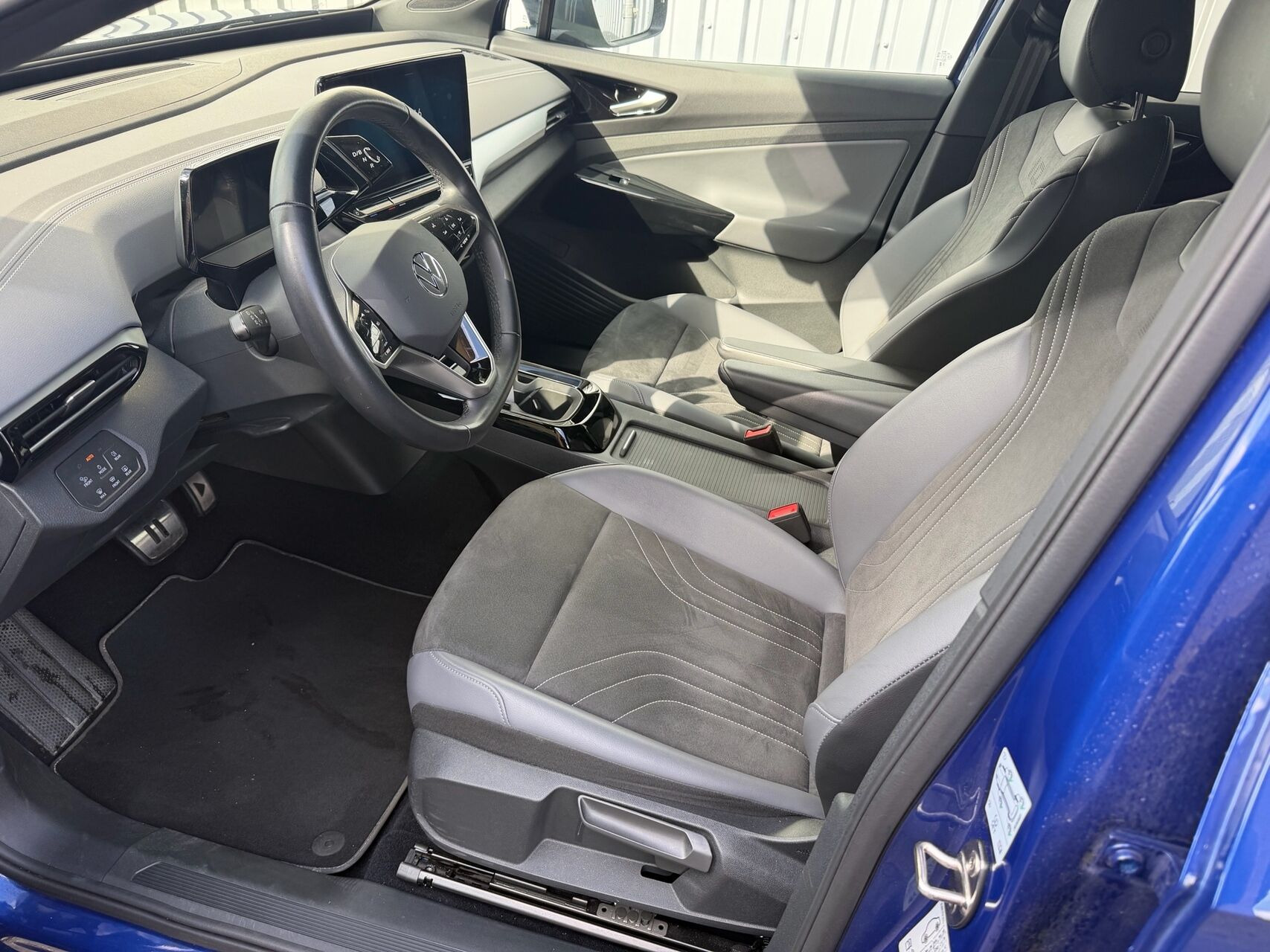 Blå VW ID.5 fra 2024
