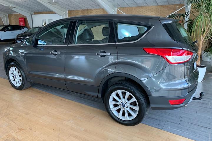 undefined Ford Kuga fra 2015