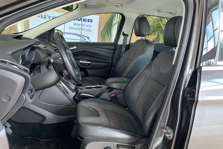 undefined Ford Kuga fra 2015