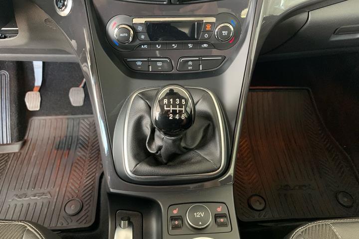 undefined Ford Kuga fra 2015