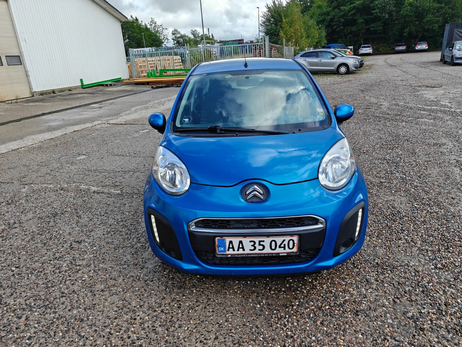 Gul Citroën C1 fra 2012