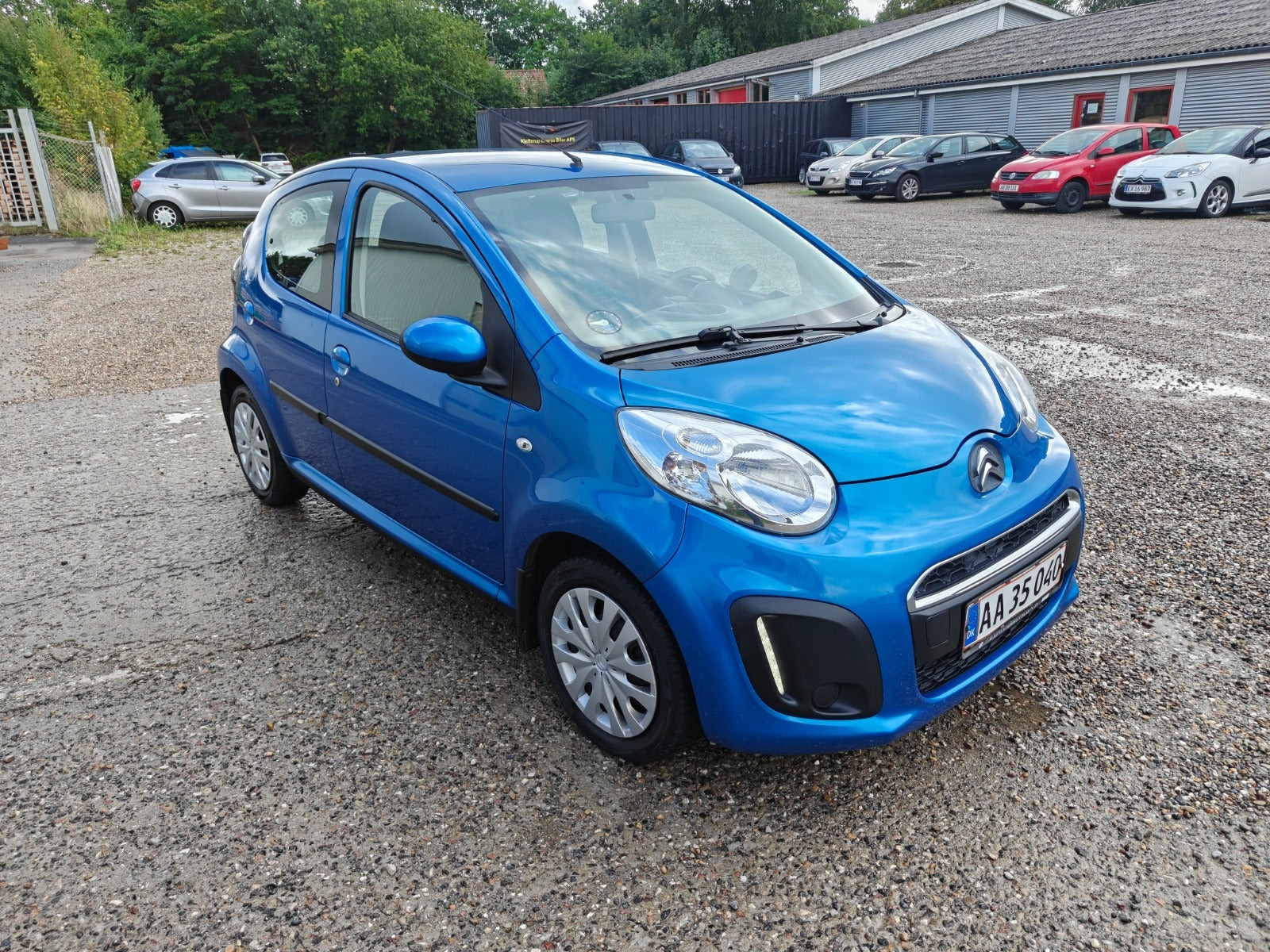 Gul Citroën C1 fra 2012