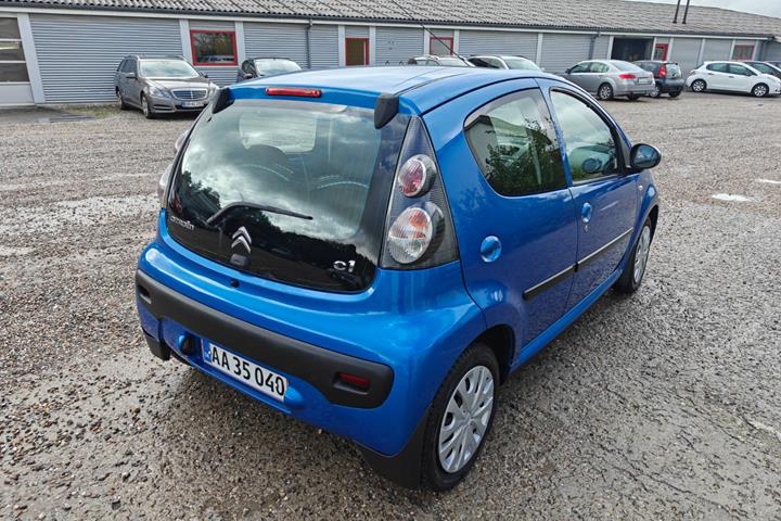 Gul Citroën C1 fra 2012