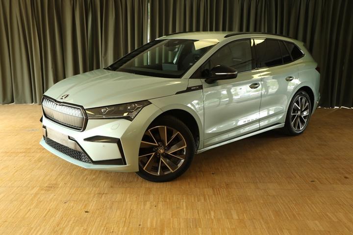 Sølv Skoda Enyaq fra 2021