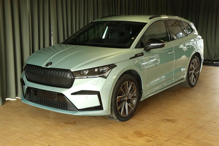 Sølv Skoda Enyaq fra 2021