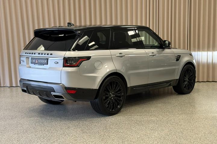 Sølv Land Rover Range Rover sport fra 2018