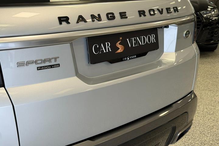 Sølv Land Rover Range Rover sport fra 2018