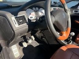 Grøn Peugeot 307 fra 2004