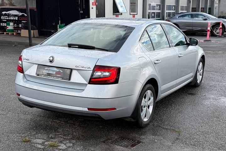undefined Skoda Octavia fra 2019