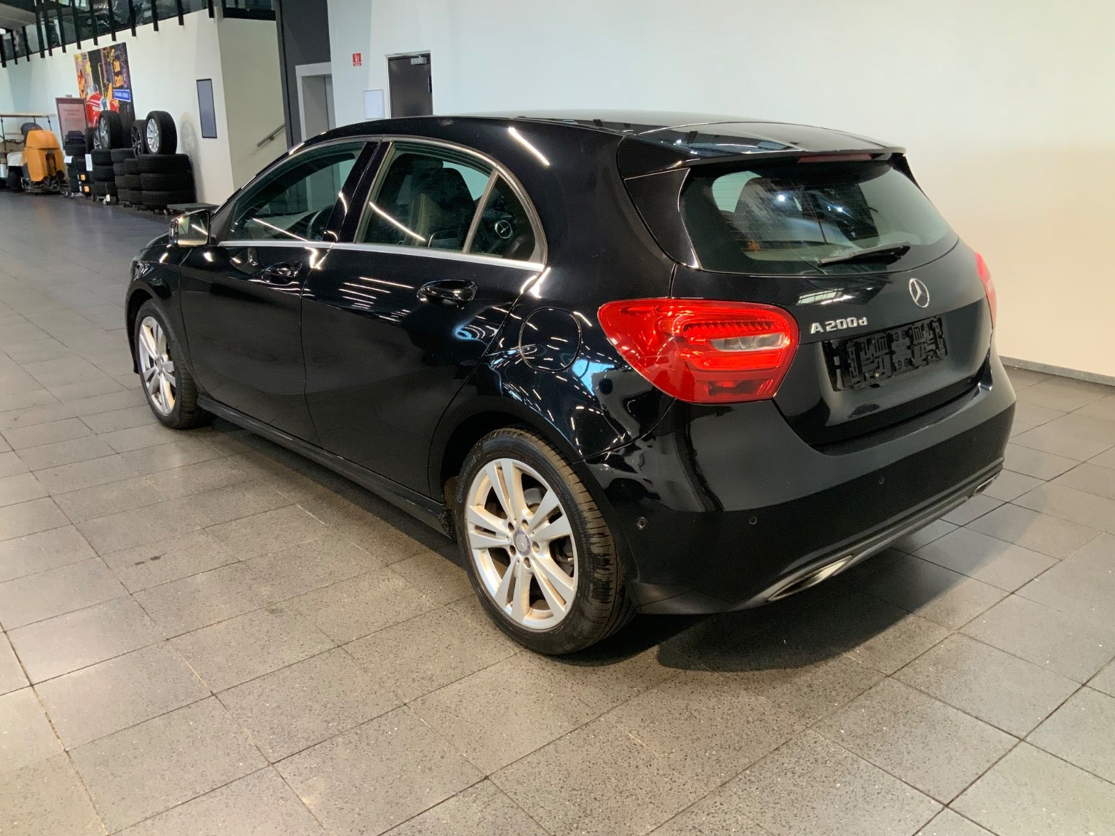 Sort Mercedes A200 d fra 2016