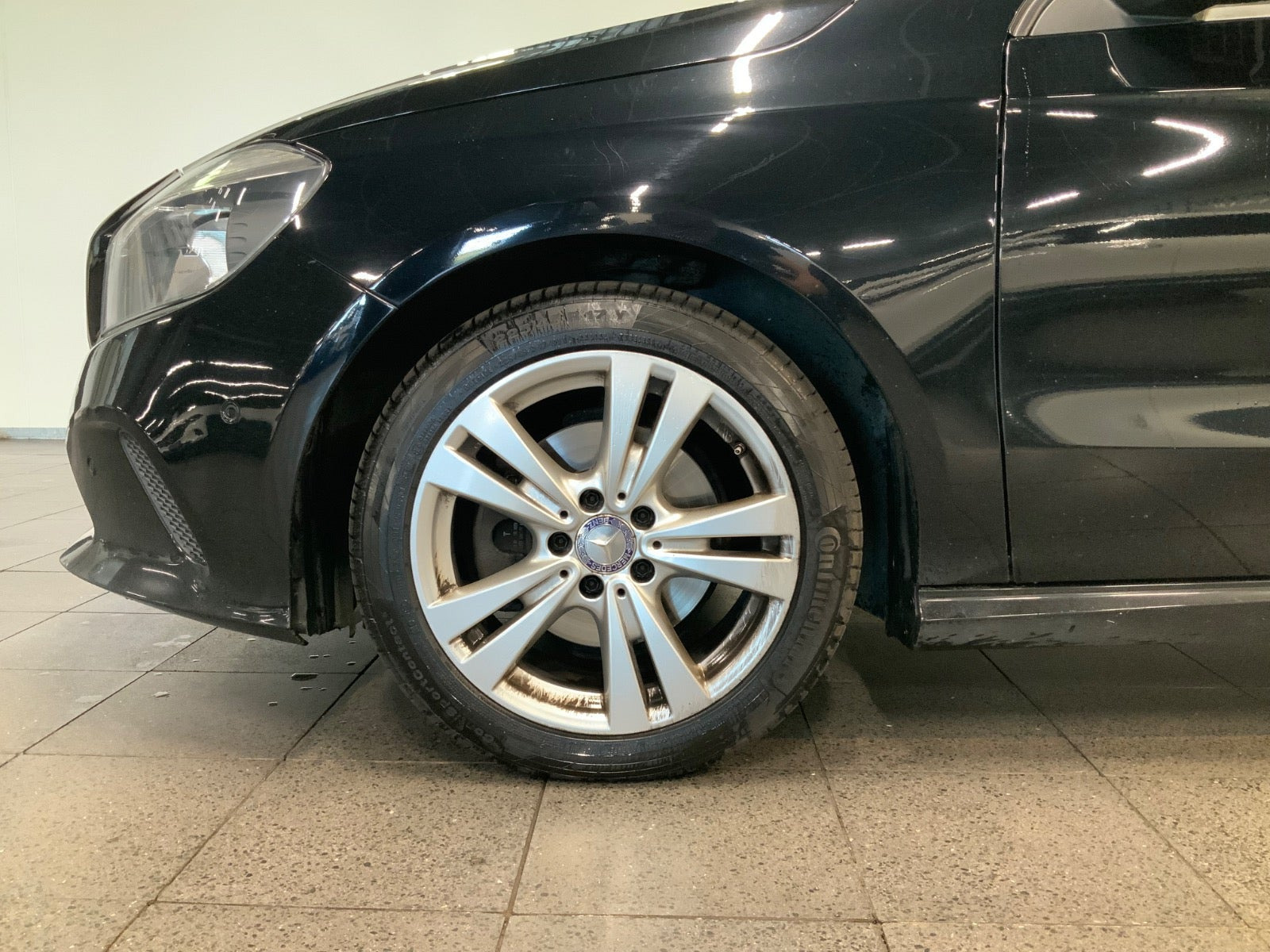Sort Mercedes A200 d fra 2016