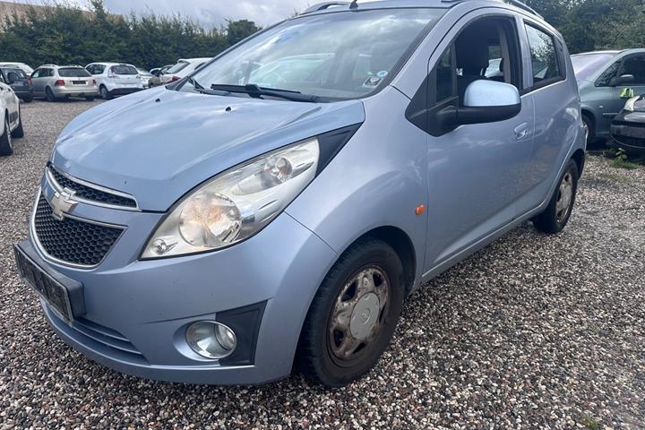 undefined Chevrolet Spark fra 2010 set udefra