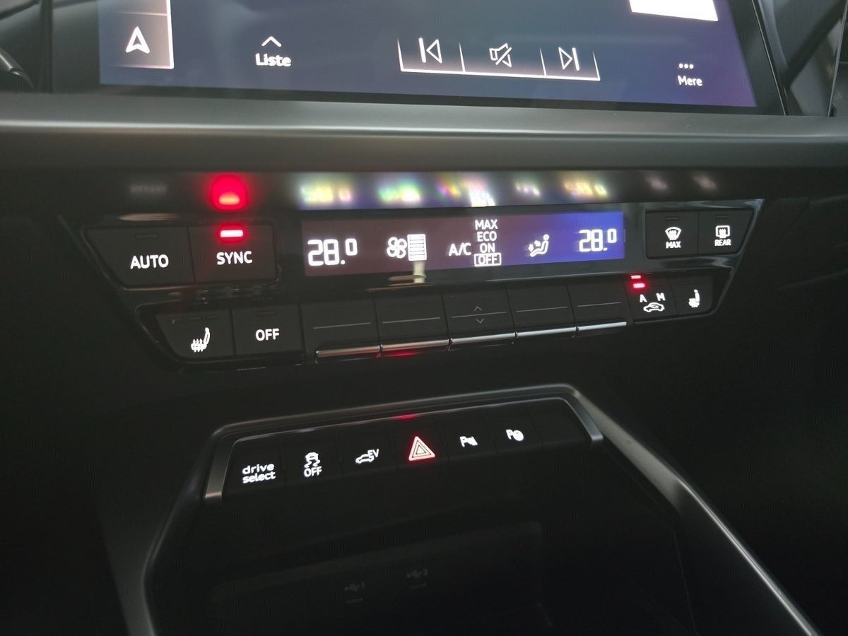 Grå Audi A3 fra 2021
