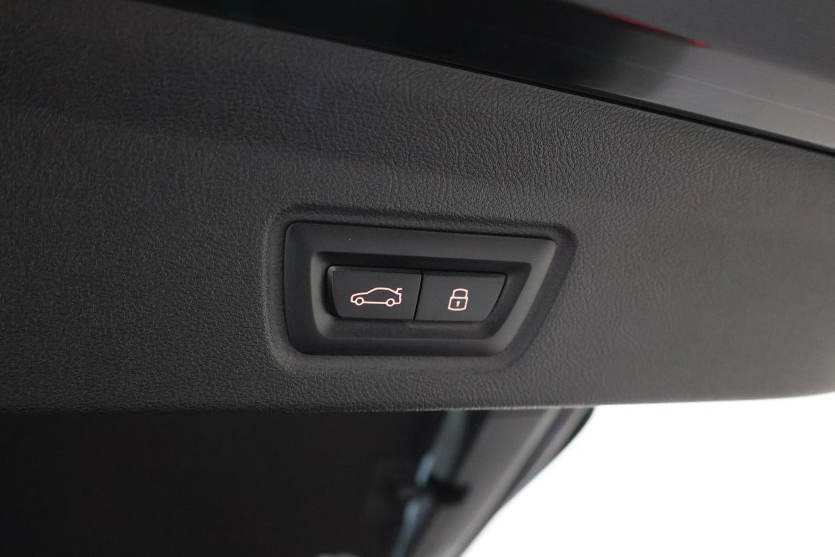 Sort BMW i4 fra 2025