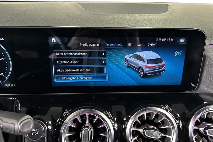 Grå Mercedes EQA250+ fra 2021