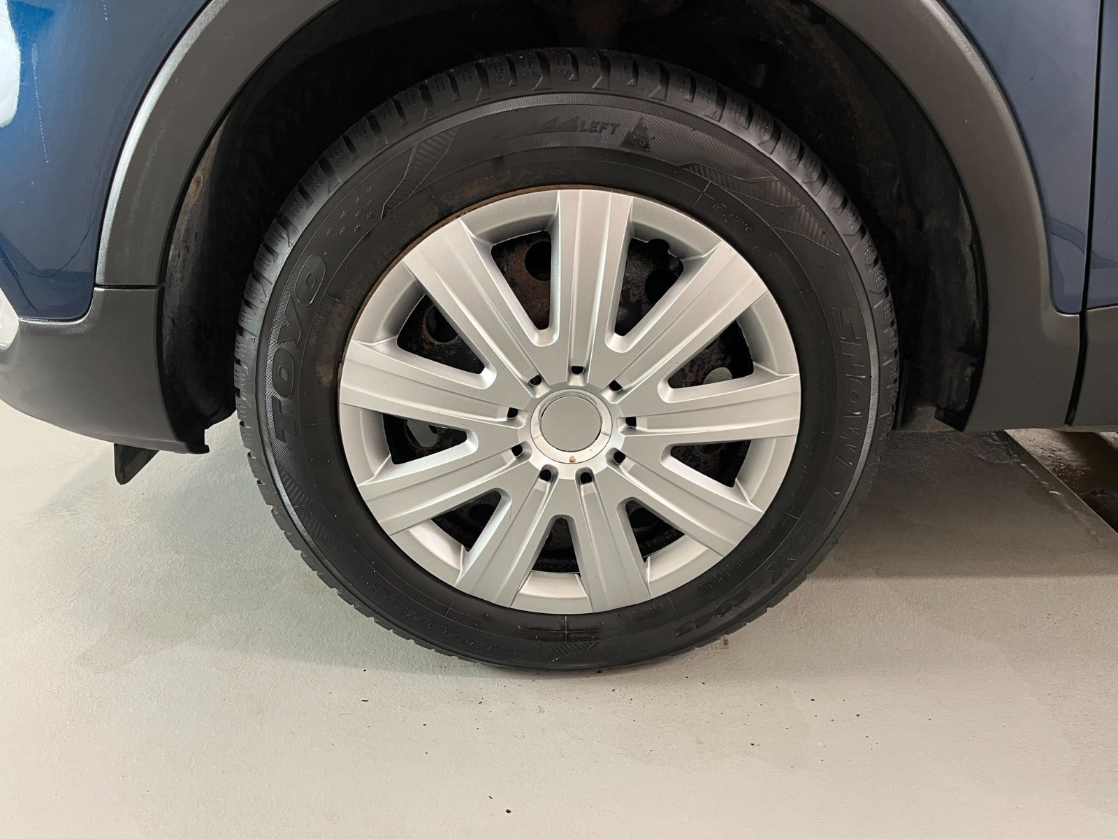Blå Renault Captur fra 2018