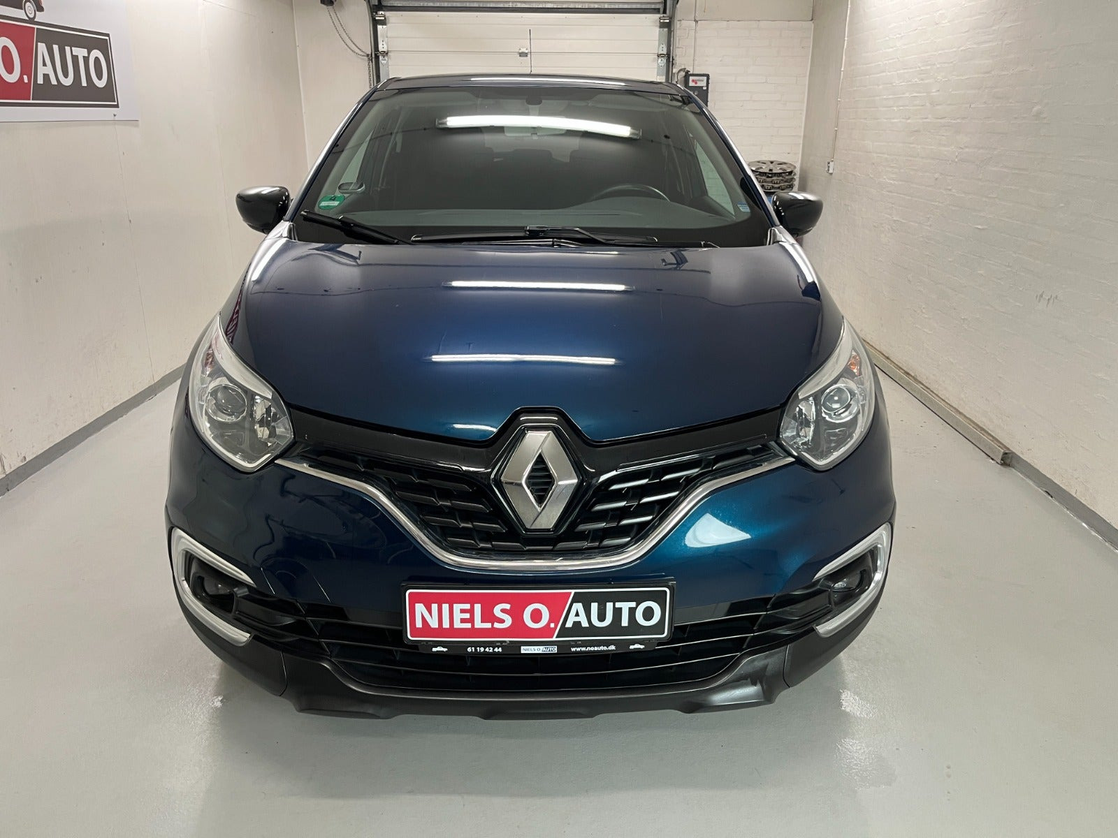 Blå Renault Captur fra 2018