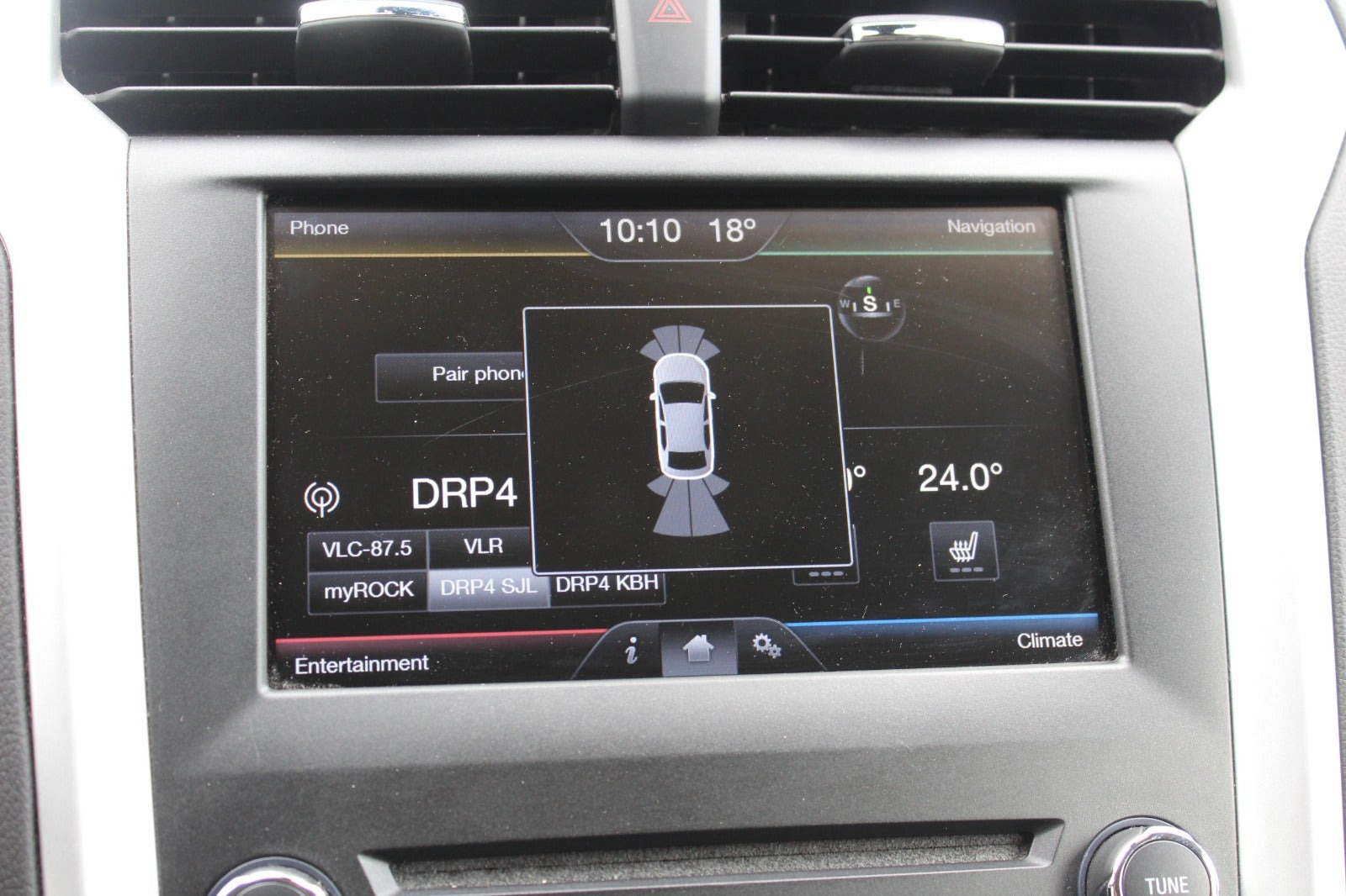 Sort Ford Mondeo fra 2015