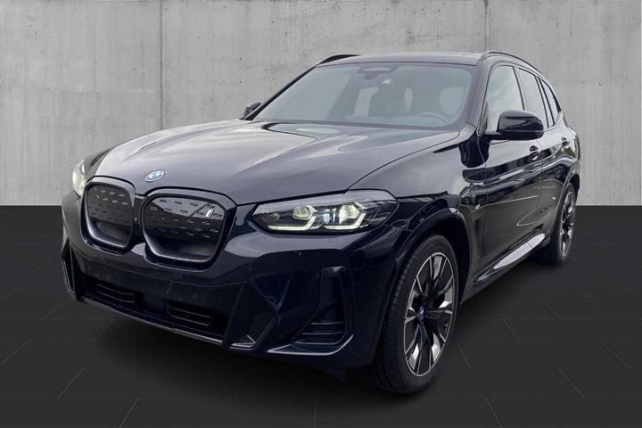 Sort BMW iX3 fra 2023