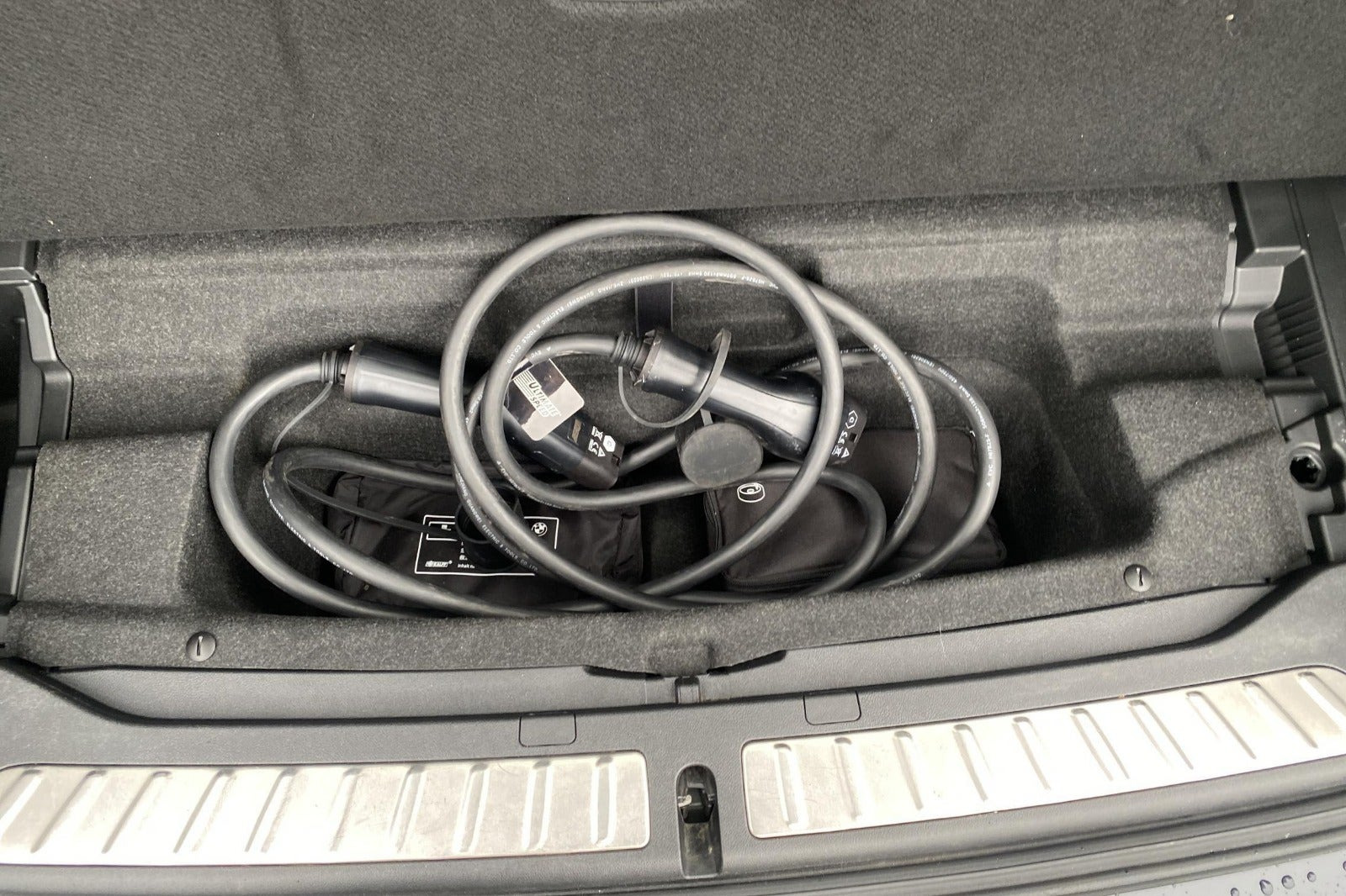 Sort BMW iX3 fra 2023