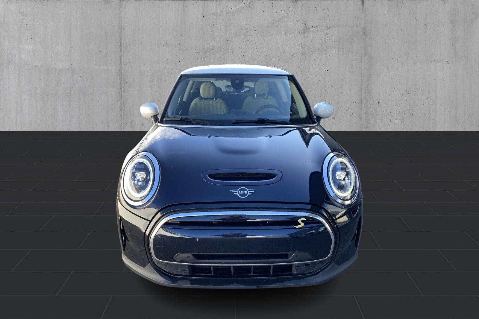 Sort Mini Cooper SE fra 2021