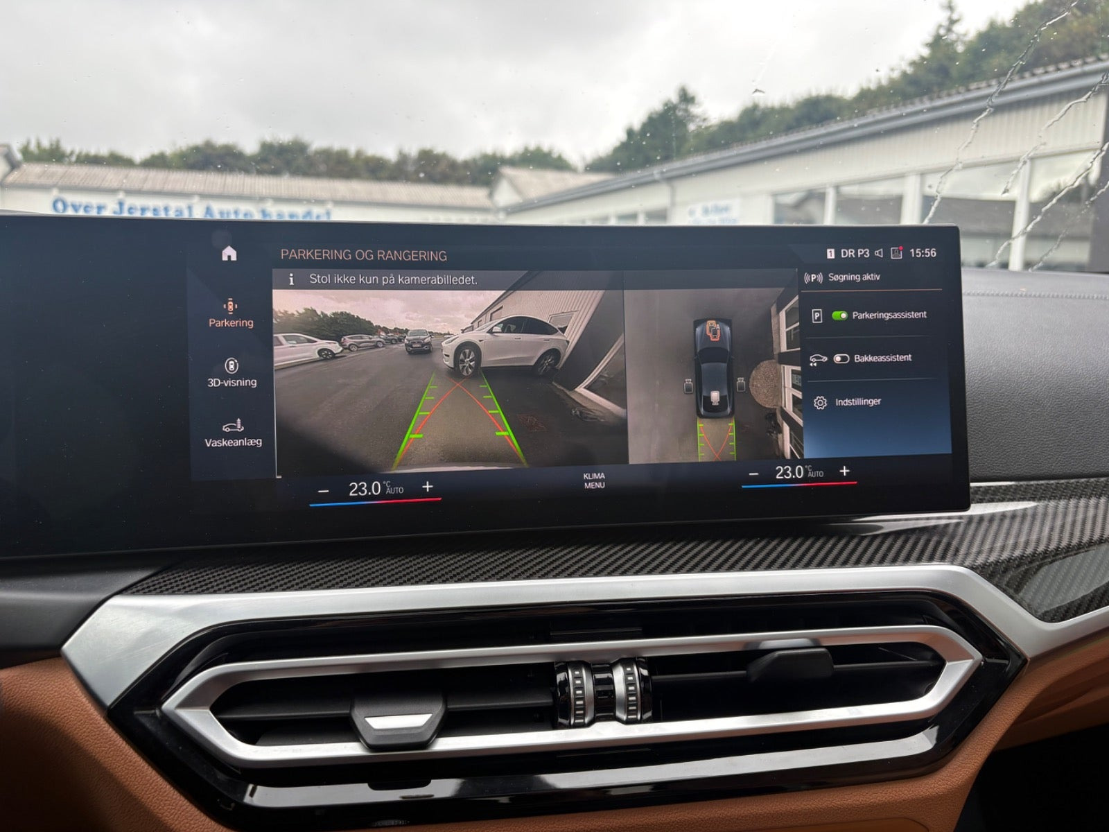Grå BMW i4 fra 2023