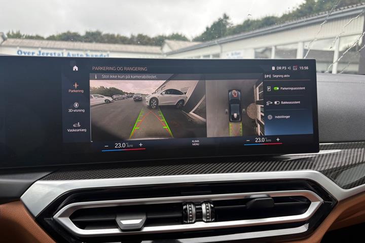 Grå BMW i4 fra 2023