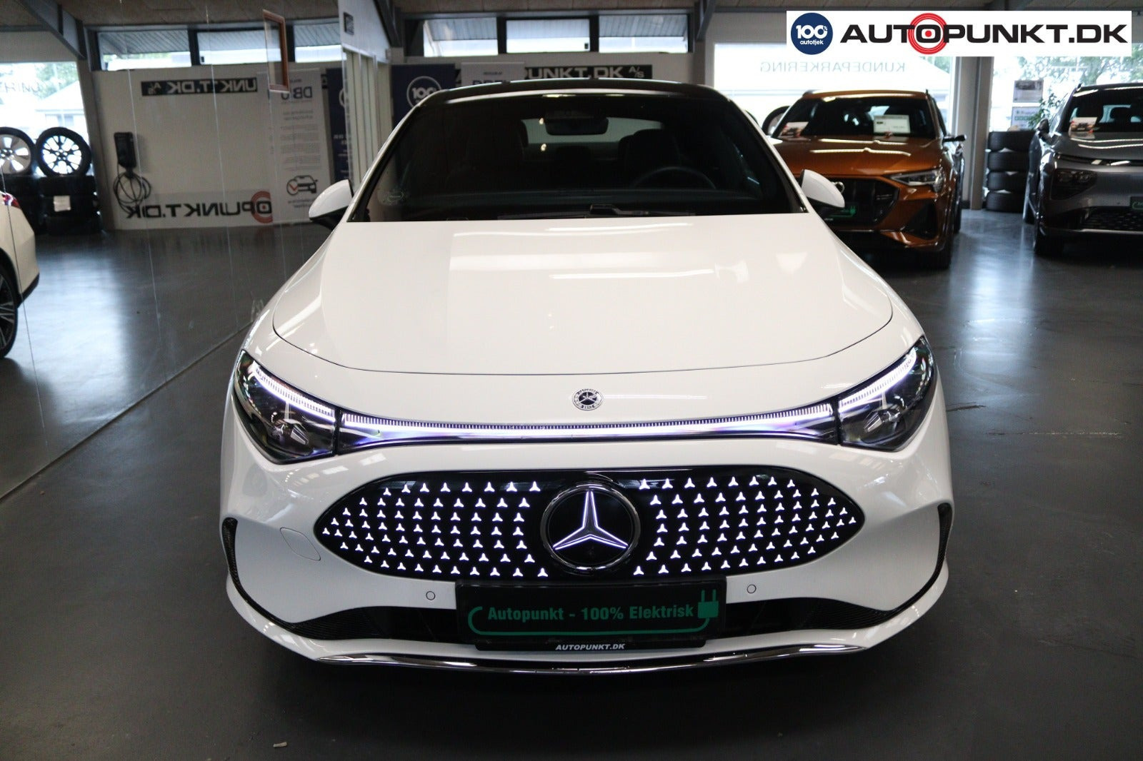 Hvid Mercedes CLA250+ fra 2025