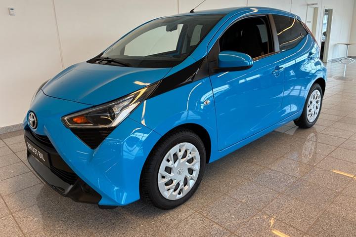 Blå Toyota Aygo fra 2019