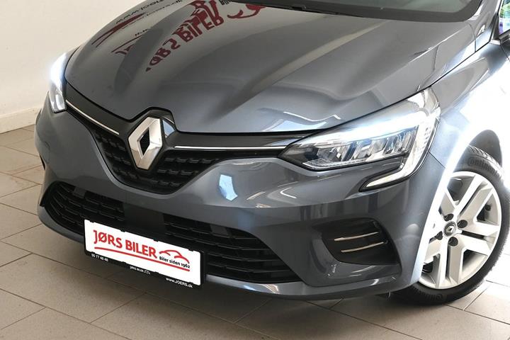 Grå Renault Clio V fra 2020