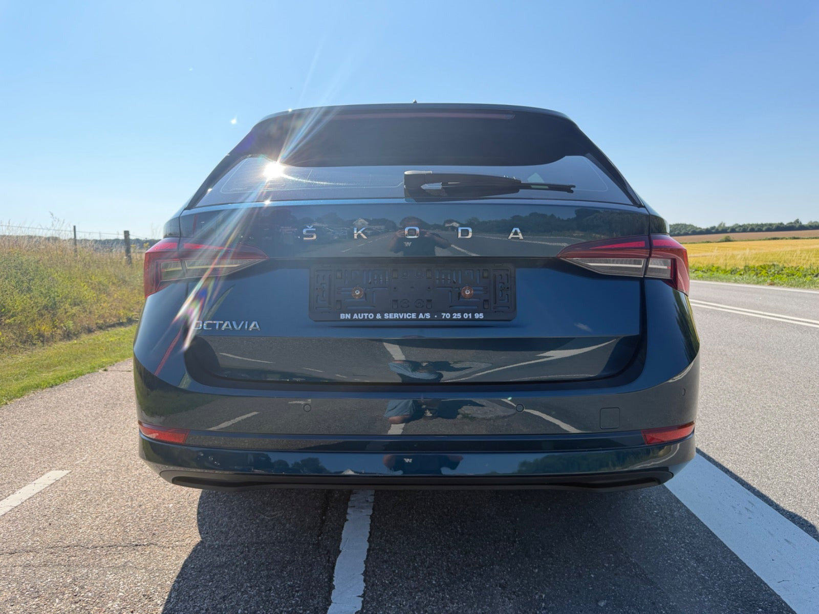 Blå Skoda Octavia fra 2021