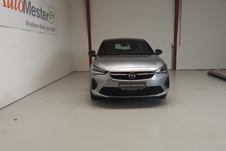 Sølv Opel Corsa-e fra 2023