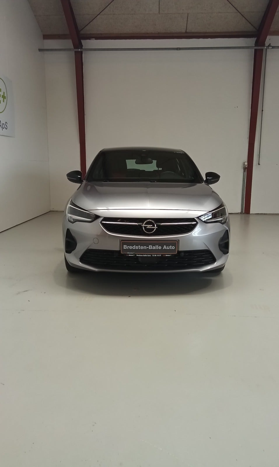 Sølv Opel Corsa-e fra 2023