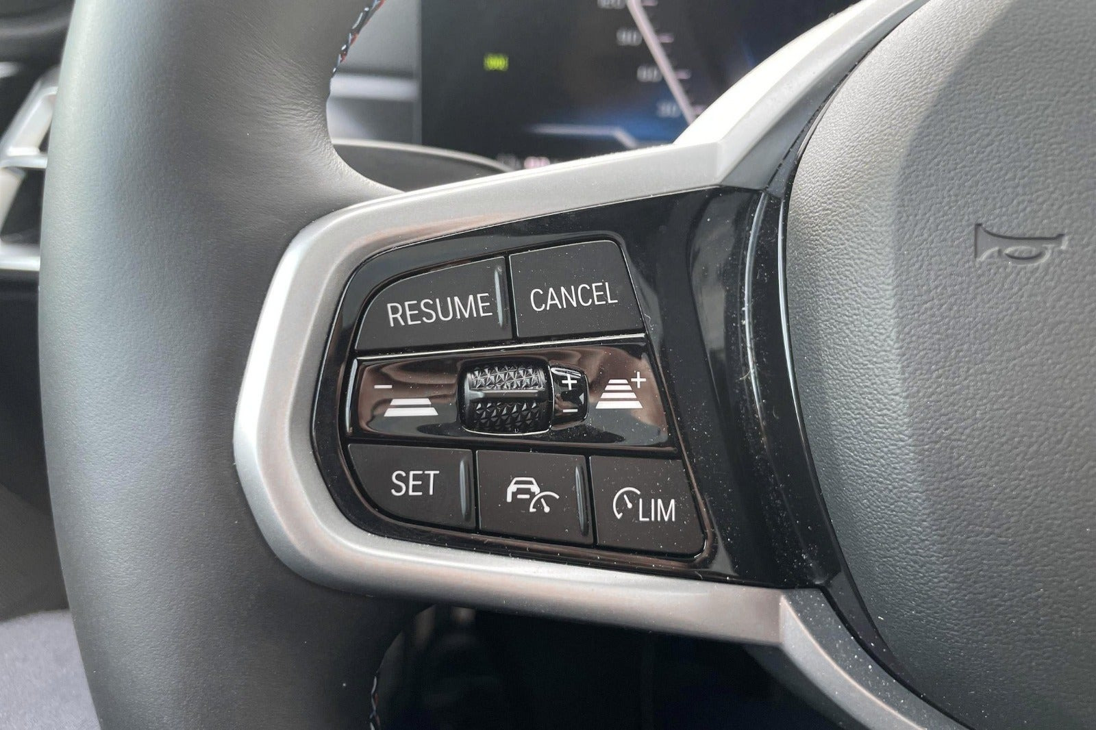 Sort BMW i4 fra 2026