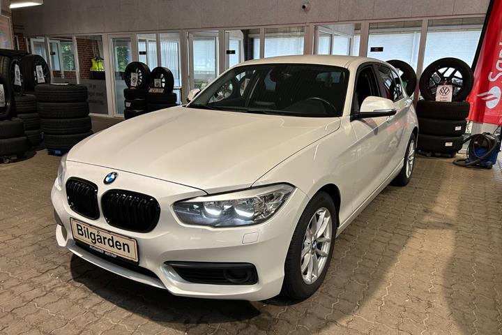 Hvid BMW 118d fra 2018