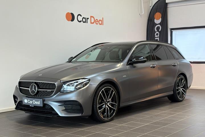 Grå Mercedes E53 fra 2019