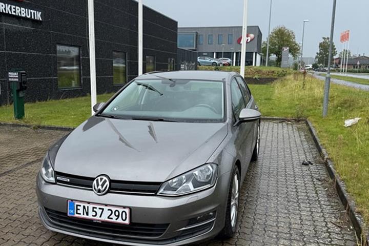 undefined VW Golf fra 2016