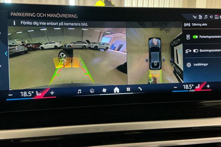 Grå BMW i4 fra 2024