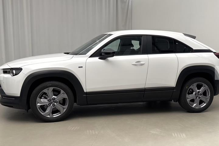 Hvid Mazda MX-30 fra 2023