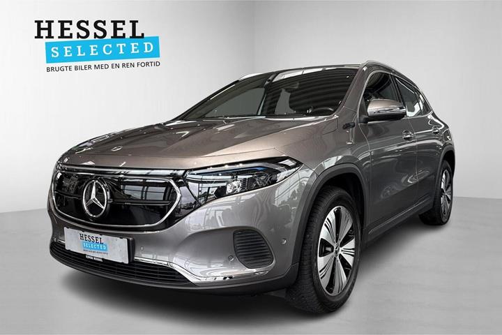 Grå Mercedes EQA250+ fra 2021