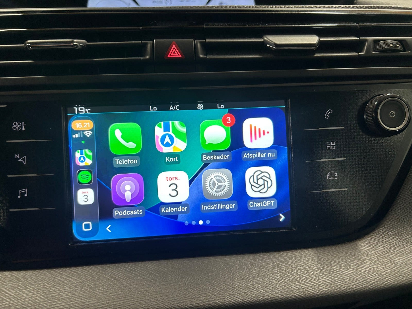 Grå Citroën Grand C4 Picasso fra 2018