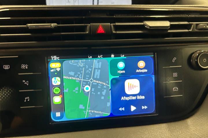 Grå Citroën Grand C4 Picasso fra 2018