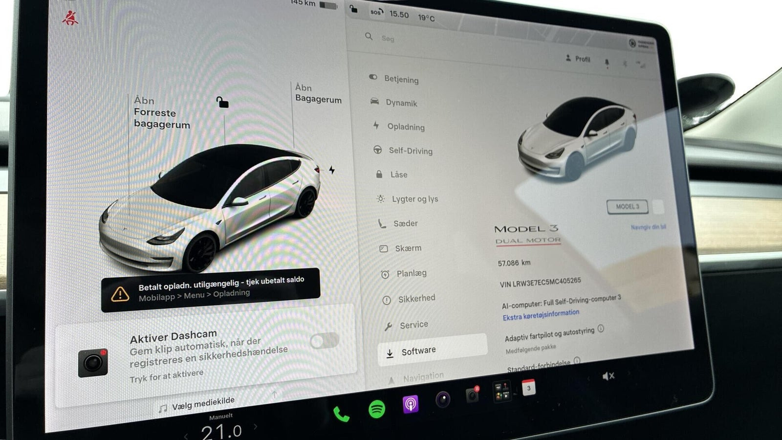 Hvid Tesla Model 3 fra 2021