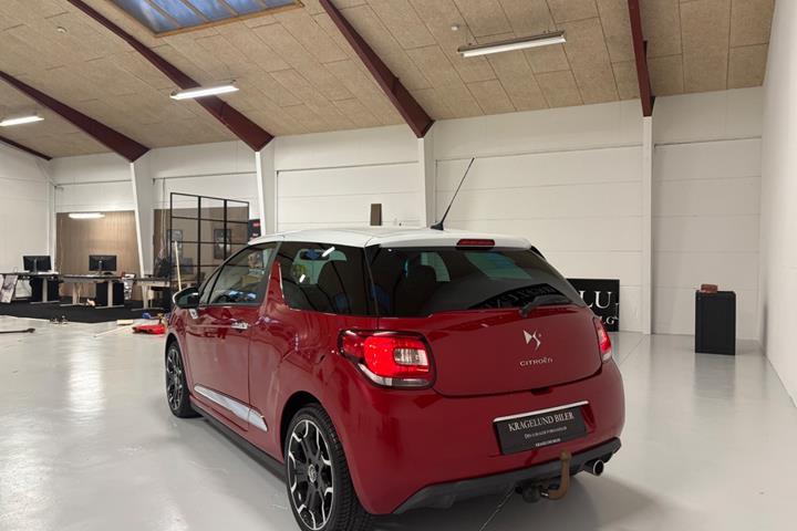 Sort DS DS 3 fra 2015