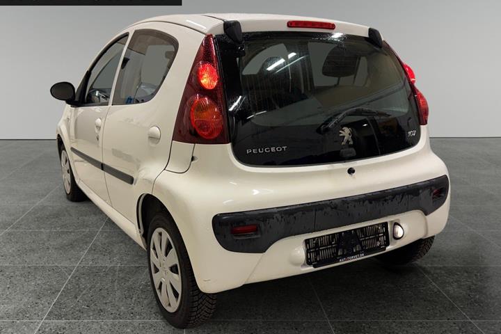 Hvid Peugeot 107 fra 2014